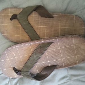 American Eagle Mens Sandals